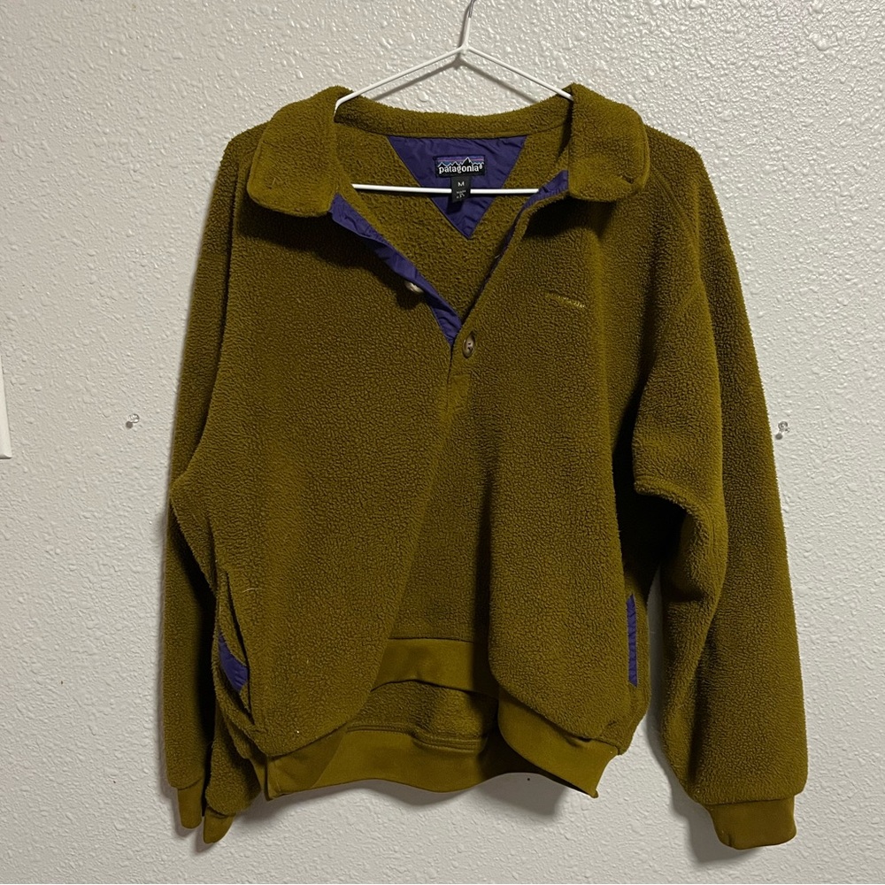 Patagonia fleece pullover size M